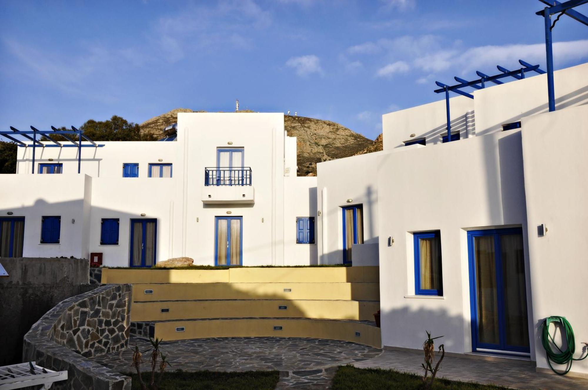 Ellibay Aparthotel Livadia  Exterior photo