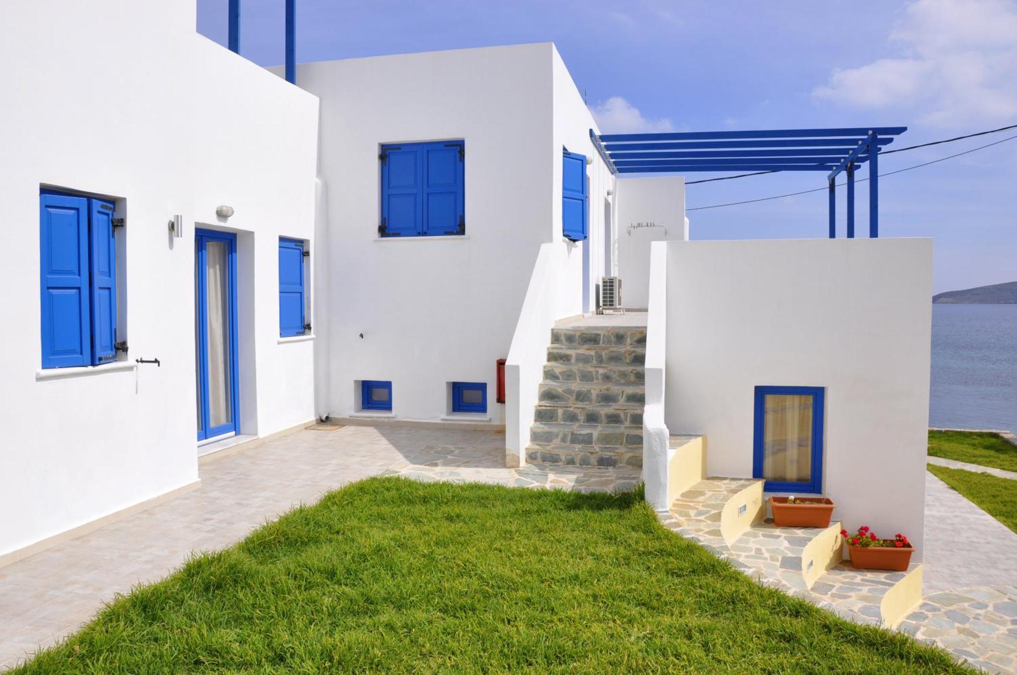 Ellibay Aparthotel Livadia  Exterior photo