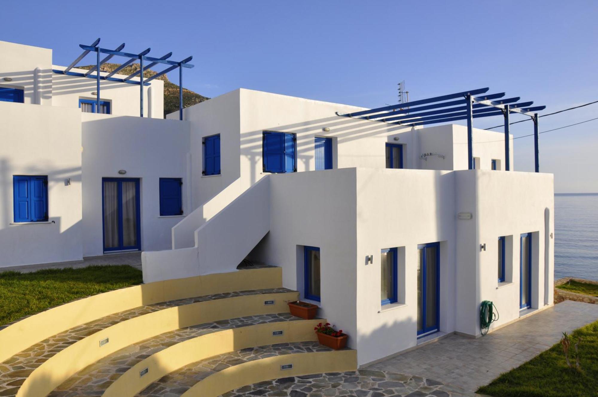 Ellibay Aparthotel Livadia  Exterior photo