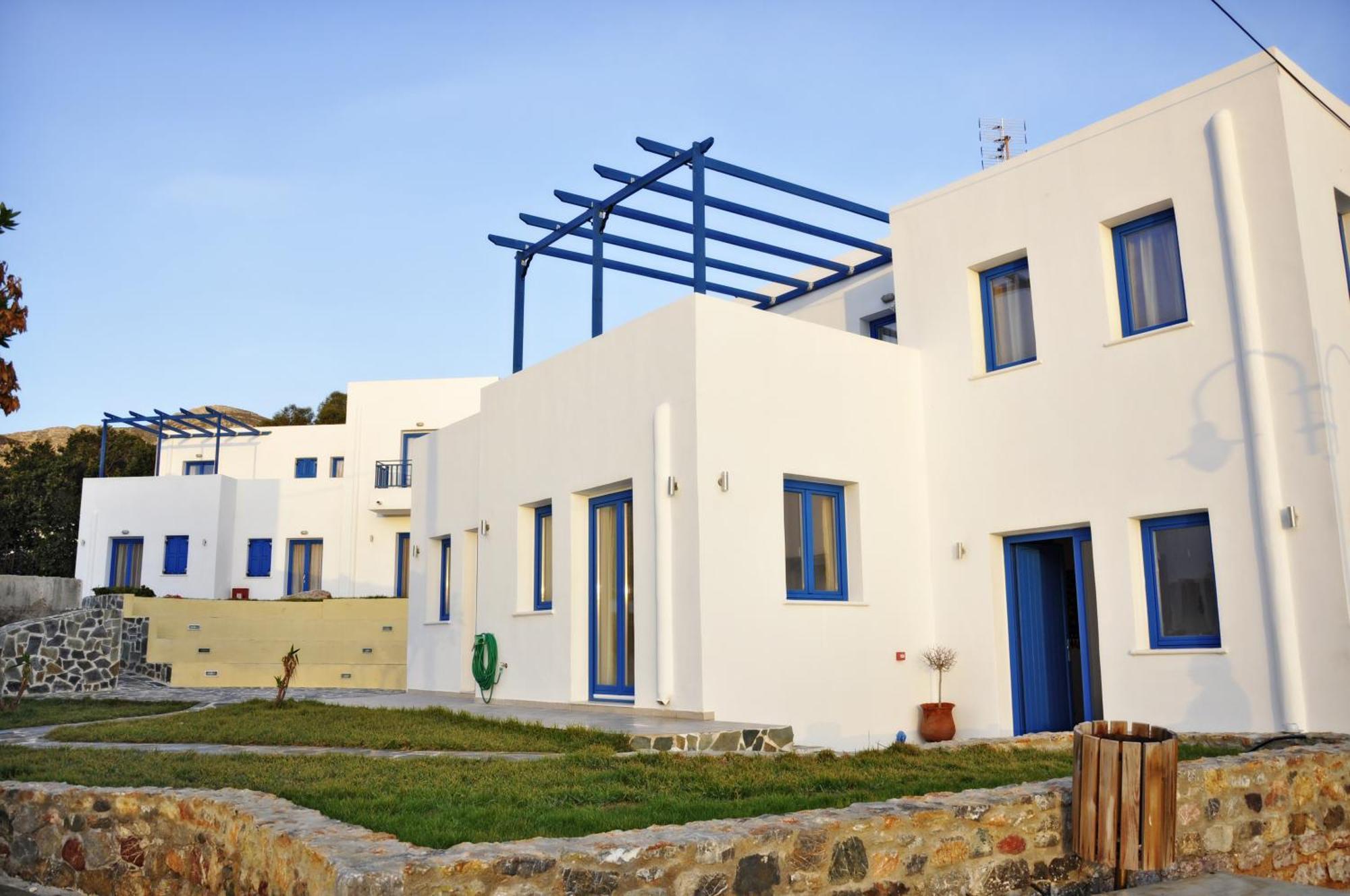 Ellibay Aparthotel Livadia  Exterior photo