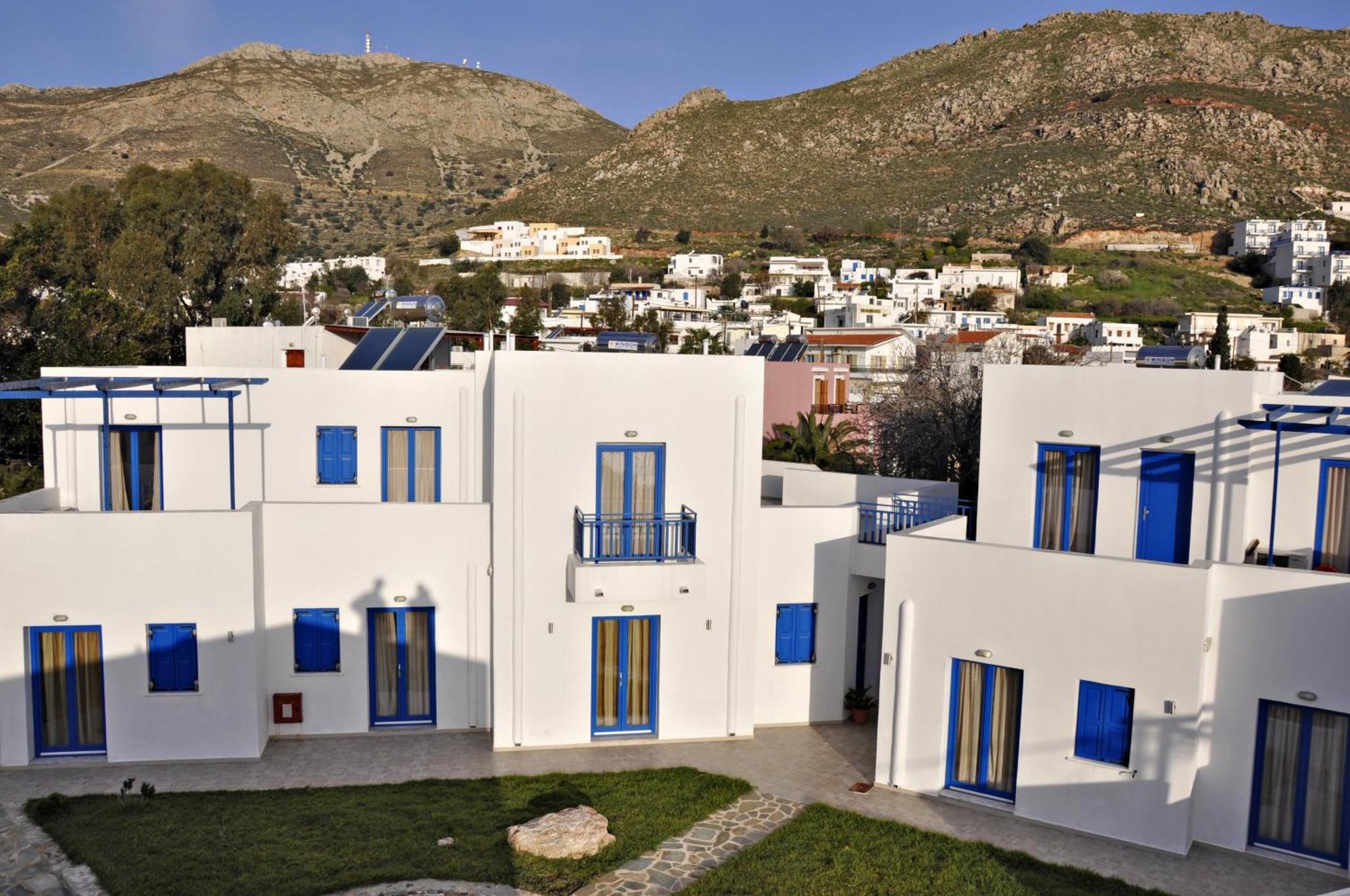 Ellibay Aparthotel Livadia  Exterior photo